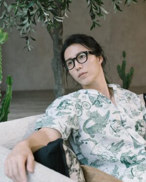 Lin Yu Instagram - -
活動當天的📷

glasses
@oliverpeoples 
Style 
@gnauh_ecnelis 
Outfit
@lacoste 
Hair 
@driven.by 
@hukehsuan 
Photographer 
@hugh.linz 
Provided by 
@dreams_to_be_studio 

#oliverpeoples 
#lacoste 

Specia thanks 
Kate Niu