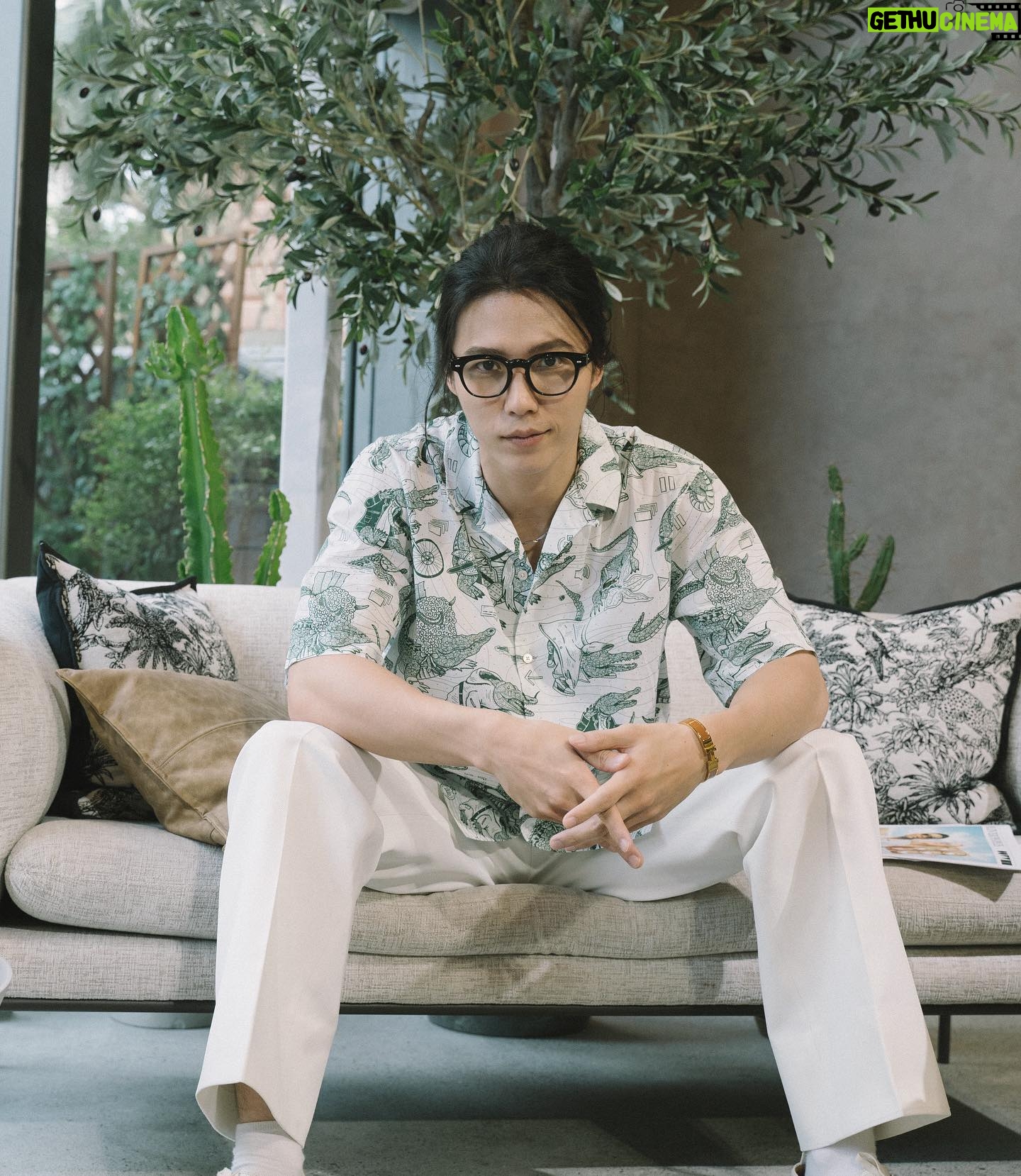 Lin Yu - 6.2K Likes - -
活動當天的📷
glasses
@oliverpeoples
Style
@gnauh_ecnelis
Outfit
@lacoste
Hair
@driven.by
@hukehsuan
Photographer
@hugh.linz
Provided by
@dreams_to_be_studio
#oliverpeoples
#lacoste
Specia thanks
Kate Niu