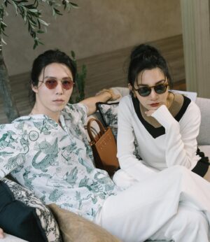 Lin Yu Instagram - -
活動當天的📷

glasses
@oliverpeoples 
Style 
@gnauh_ecnelis 
Outfit
@lacoste 
Hair 
@driven.by 
@hukehsuan 
Photographer 
@hugh.linz 
Provided by 
@dreams_to_be_studio 

#oliverpeoples 
#lacoste 

Specia thanks 
Kate Niu