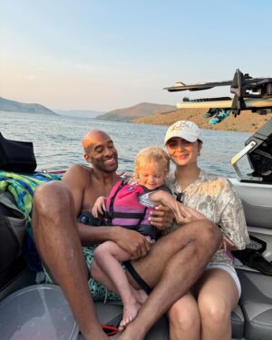 Lindsay Arnold Instagram - When a @dancingwiththestars partnership turns into a lifelong friendship >>>> 

We had the best week with our faves @mattjames919 @rachaelkirkconnell 🫶 

#utahactivities #friends #utahgram