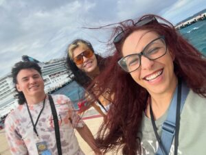 Lindsey Kerecz Instagram - cruise things 🚢