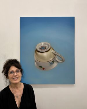 Lisa Edelstein Instagram - Heading to NYC for the opening of my brilliant husband’s show! Opening Thursday!

Robert Russell
“Falling Tea Cups”
Miles McEnery Gallery
515 W 22nd St.
Open July 11-August 23

@robertrussellworks 
@miles.mcenery.gallery