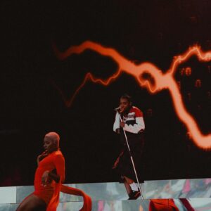 Little Simz Instagram - I’m so grateful. All by Gods grace and the power of the people. What a time in life. @glastofest thank you so much for making my wildest dreams a reality 🤍🤲🏿

To my incredible team, I love you, thank you for your hard work and believing in my vision 🤍 

Love to @edhardyeurope for doing us proper with the custom fits! 🙏🏿

📸 @karolina.wielocha