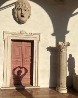 Liv Tyler Instagram - 🎈July 1st … Rome 💗