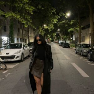 Liyah Dia Instagram - Je ne veux pas travailler .