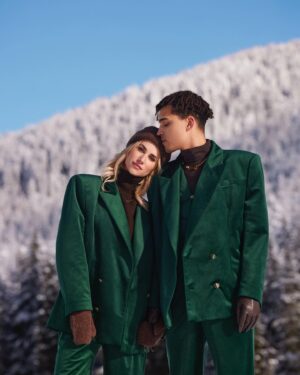 Lize Feryn Instagram - Met Melange in winterwonderland ❄️

@melange.label 

Topteam voor @nina_hln 🫶🏻
@michielsanke @dirkalexanderphotography @meldaems @marlienechelpoels @sabahmesbahi @suedtirol.official @3zinnendolomites
