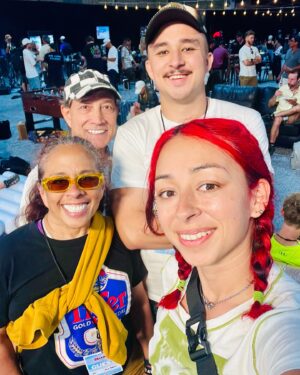 Lizzie Armanto Instagram - XGames mode 🙅🏻‍♀️👾📲🗑️
💚🔋 @monsterenergy