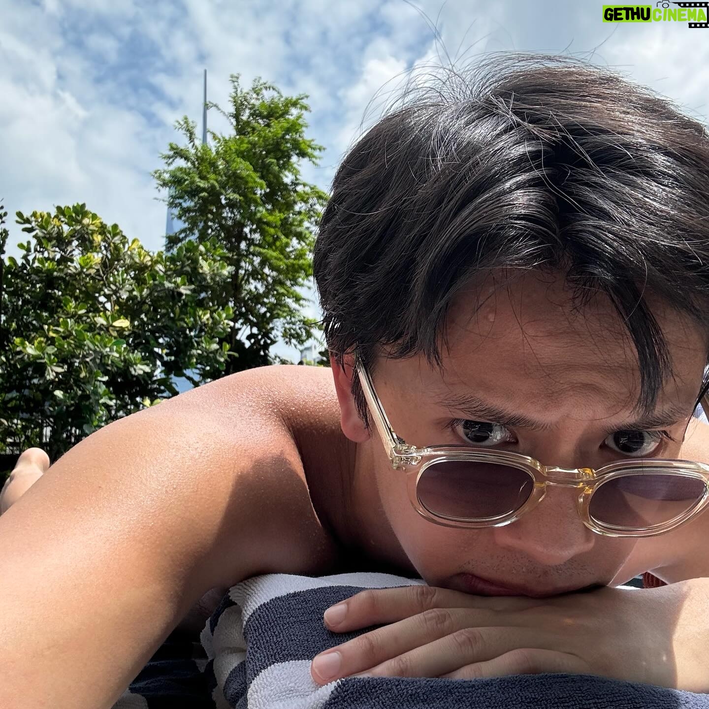 Locker Lam Ka-Hei - 8.4K Likes - I’m blessed
Good work good food good health good good ~ 🌞