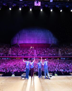 Logan Henderson Instagram - 6/14 ROME, ITALY: Auditorium parco della musica 

There’s no place like Rome!
What an incredibly special night to spend with you all🇮🇹