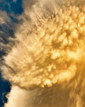 Logan Marshall-Green Instagram - Mammatus 
#cloud #favorite