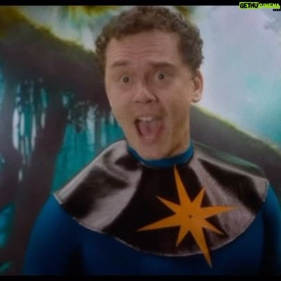 Logic - 24.4K Likes - Hype to be a part of @thatkevinsmith’s new film The 4:30 Movie!! Had a blast on set with him and such a talented cast and crew. So much fun that it helped inspire taking the leap into making @paradiserecordsmovie!!