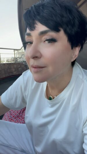Lolita Milyavskaya Instagram - Пока других вопросов нет)