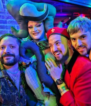 Loris Instagram - HBD to me , your President 🎂 29 is looking pretty good so far 😁
Thank you so much @bratweho @richiejrod @nyxthatbitch for throwing the only birthday show for this tired old hooker last night 🙏🙏🙏 
And thanks to @juanmiguelvon for always helping me with my shenanigans, no matter how questionable 😂💕