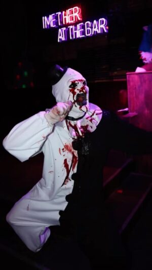 Loris Instagram - So, about TERRIFIER 2 🤡 This is the goriest movie I have ever seen, and I am NOT mad at it! It’s brilliant and twisted. In celebration I am bringing back my Art the clown look AGAIN because I’m still not over it 😤 Congratulations to @damien_leone @davidhowardthornton and everyone else involved in this masterpiece. @terrifier2_official 🖤🖤🖤

#reels #explore #explorepage #terrifier #terrifier2 #theterrifier #arttheclown #clown #dragula