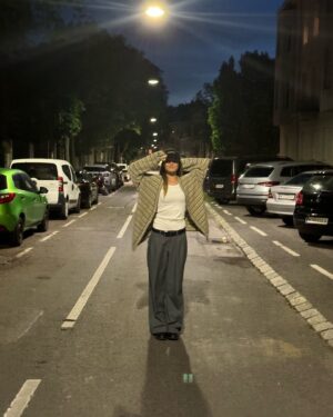 Lotte Instagram - art in the age of the internet