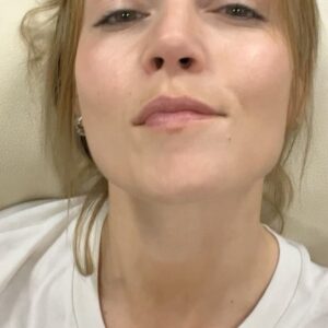 Lotte Instagram - art in the age of the internet