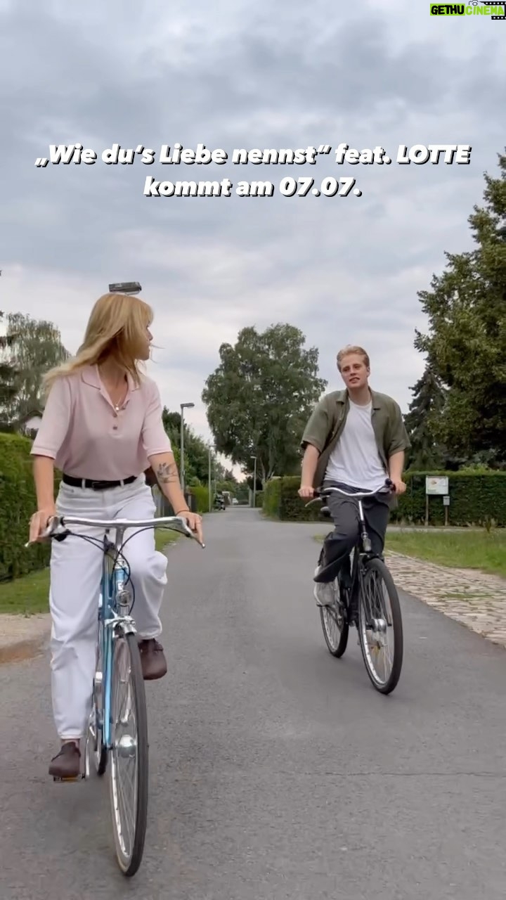 Lotte - 5.5K Likes - Am Freitag kommt „Wie du’s Liebe nennst“ von Ivo Martin und mir 🥹
