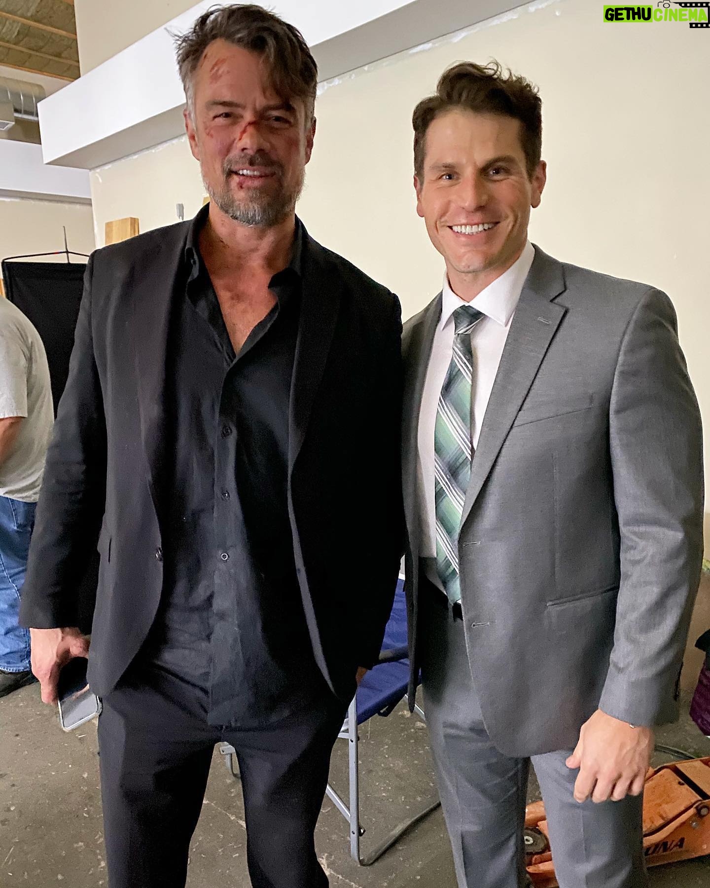 Lou Ferrigno Jr. - 3.7K Likes - BLACKOUT - Out now on @Netflix! Was such a privilege to work on this project with epic stud @joshduhamel @abbiecornish #nicknolte and the über talented director sammacaroni Let me know what y'all think of this action adventure! 🙌🙌🙌
#blackout #blackoutnetflix #actionpacked #netflixoriginal #netflixandchill #joshduhamel #abbiecornish #omarchapparo #sammacaroni #actorslife #blessed 😉