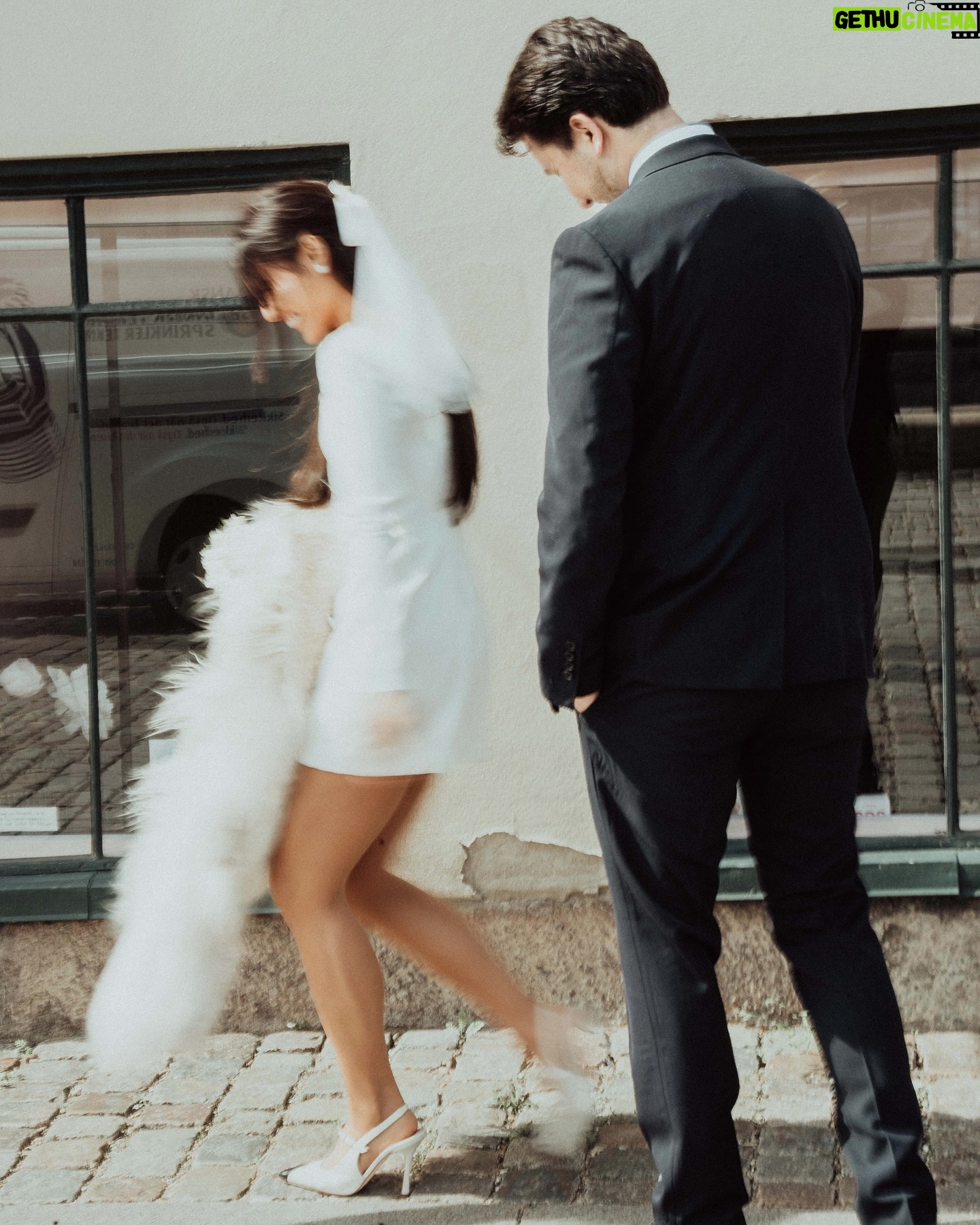 Lovi Poe - 3 Likes - Officially became Mr. & Mrs. B.
8.8.23 ♥️
📸 @hanna.bursuk
👰🏽♀️ @itspatriciasnts @psofficiel
📍 Copenhagen