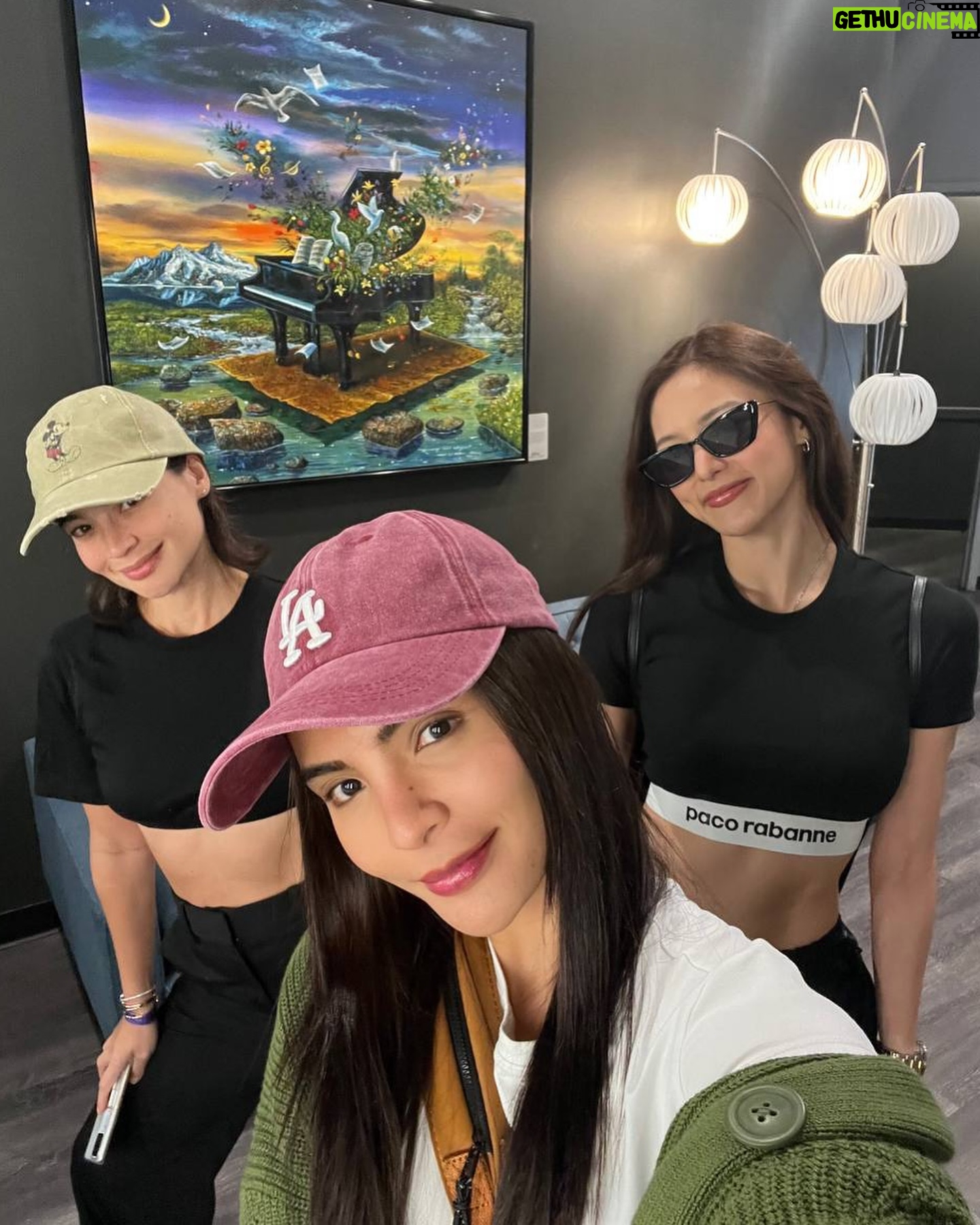 Lovi Poe - 3 Likes - Backstage things 🎤😉