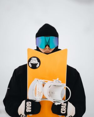 Lucas Drag Instagram - Boss @lucas_sartore 📸 
@oakleysnowboarding 
@val_thorens