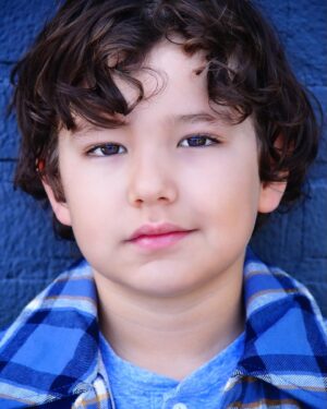 Lucas Grant Instagram - Always a great time shooting with the fantastic @headshotsbyteren ✨ 

#headshots #lucasgrant #fnafmovie #actor