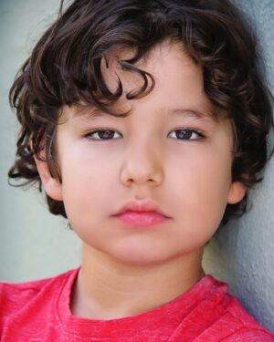 Lucas Grant Instagram - Always a great time shooting with the fantastic @headshotsbyteren ✨ 

#headshots #lucasgrant #fnafmovie #actor