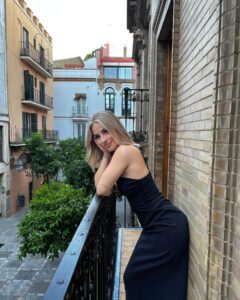 Actress Lucía Gil HD Instagram Photos and Wallpapers July 2024