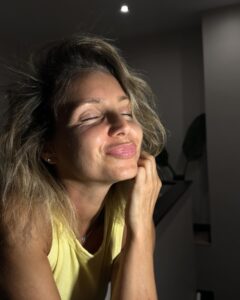 Actress Luciana Abreu HD Instagram Photos and Wallpapers August 2024