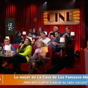 Luciana Sismondi Instagram - ¡Mariana vuelve a sacar su lado oscuro! 😱 @lucianasismondi @lacasafamososmx @canalestrellas @cuentameloyaof #cuéntameloya #entretenimento