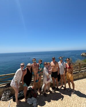 Lucy Bronze Instagram - Bronze holiday 🇵🇹 🐠