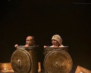 Luis Alberti Instagram - Accidentados,  pero ginebra después de días de grandes funciones! #findepartie  Gracias @companiadeteatroelghetto  por estos momentos,  de los mejores de la vida! 
#AndasConTodoAlberti
