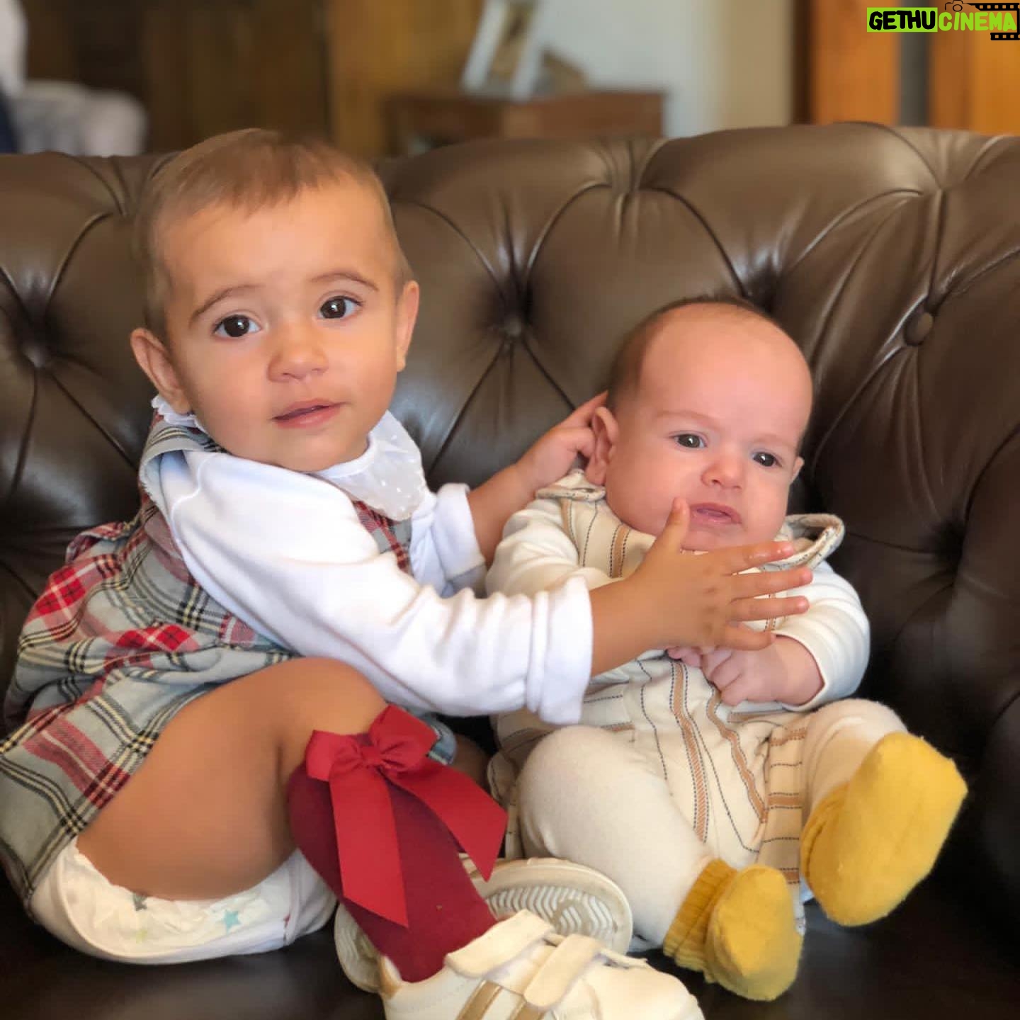Luís Esparteiro - 8.7K Likes - Coisas boas do avô. #familia #netos #avô