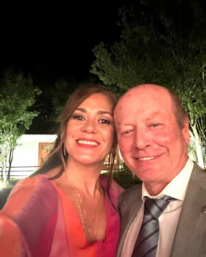 Luís Esparteiro Instagram - Casamento da Ritinha e do Guinguin, sempre em festa do princípio ao fim! 🥂🎉 #VivaOsNoivos #Amor #Familia #Festa @lourenco_rribeiro