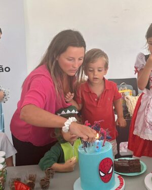 Luís Esparteiro Instagram - 3 anos do nosso Bernardo. Família, família, família! 🤍
