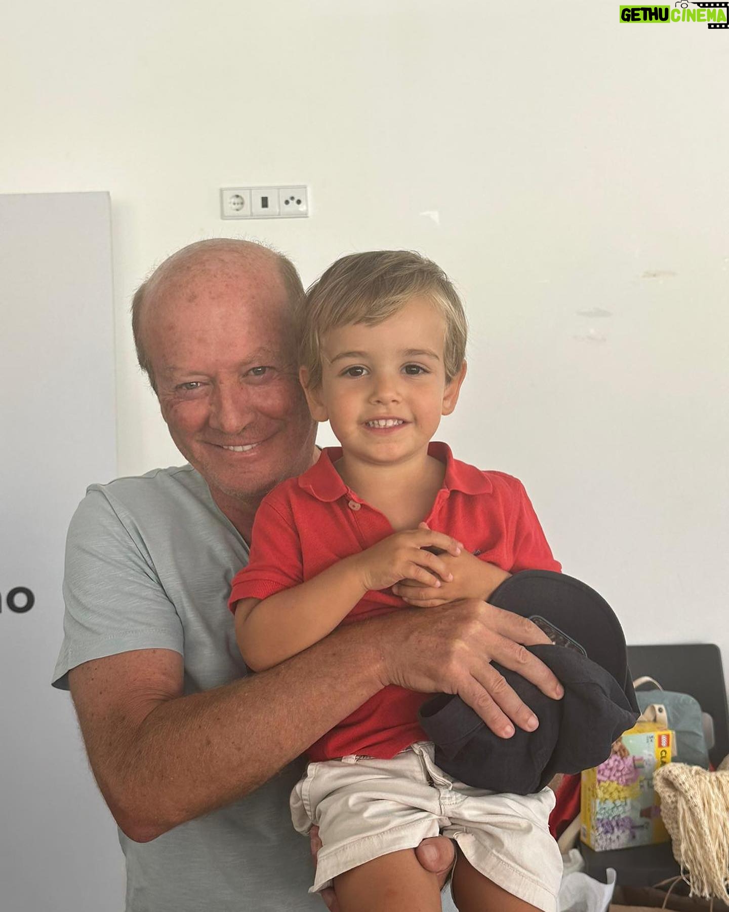 Luís Esparteiro - 1.4K Likes - 3 anos do nosso Bernardo. Família, família, família! 🤍
