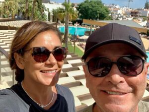 Luís Esparteiro Instagram - E quando pensávamos que o Verão tinha terminado … #summertime #aphotelsandresorts #apmarianovaloungehotel #paradiseweekend  #vivaavida
