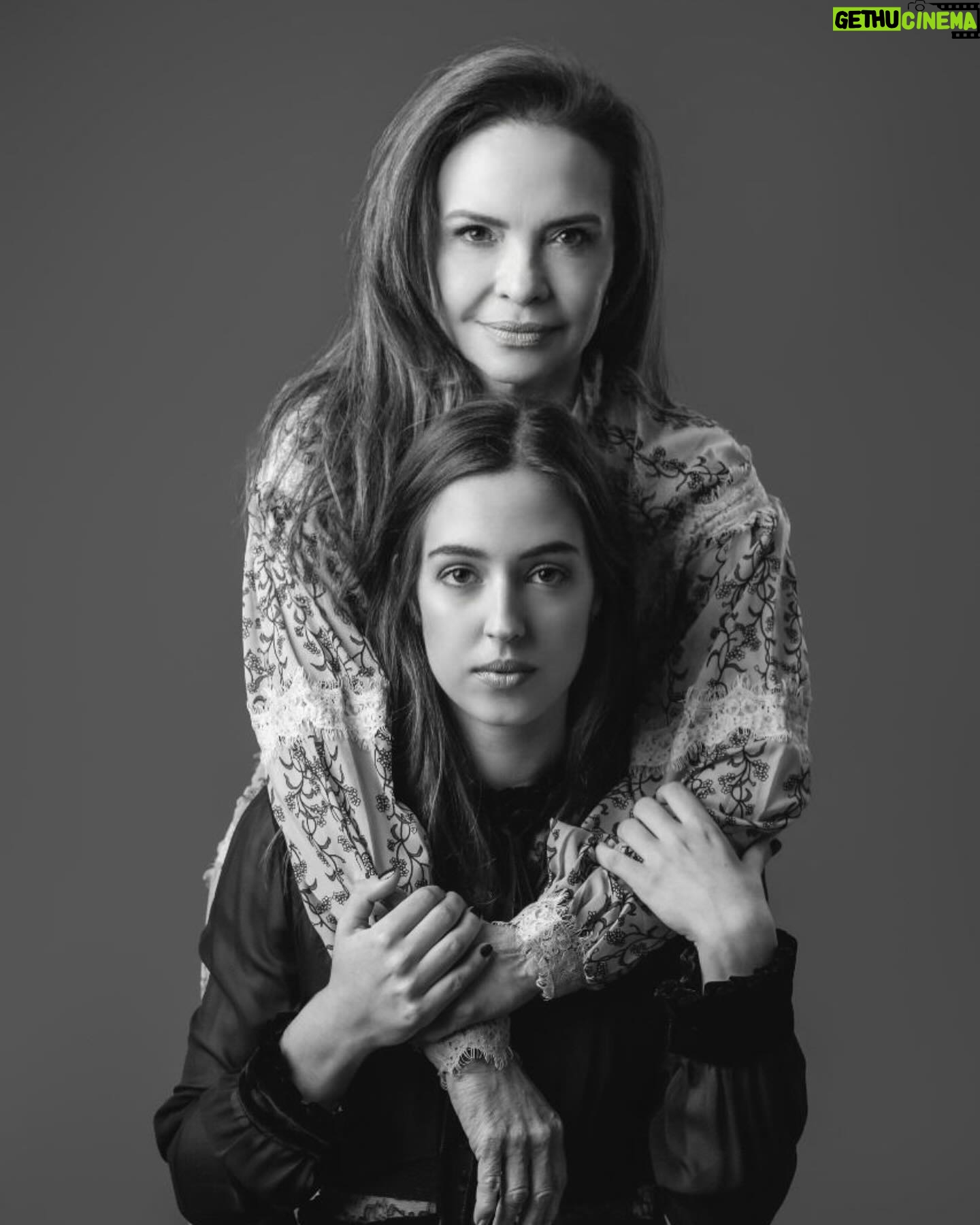 Luiza Tomé - 4.8K Likes - O maior amor da vida de uma mãe , filhos.
A maternidade é um dom divino que Deus nos deu, e é o amor mais puro e incondicional que existe .
Te amo filha amada @adrianatf_03
Deus esteja com você cada segundo da sua vida ❤️🙏🙌♥️♥️♥️♥️♥️
📸 @laysriello @criativapix