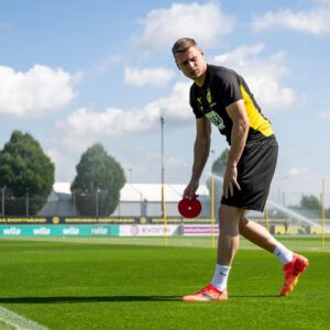 Lukasz Piszczek Instagram - START ⚽️🏋🏻‍♂️

Fot: @bvb09