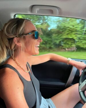Luke Combs Instagram - My love, my best friend, the world’s best mom, and my all around favorite person. Happy Birthday @nicolejcombs!!! 32 never looked so good. I love you.