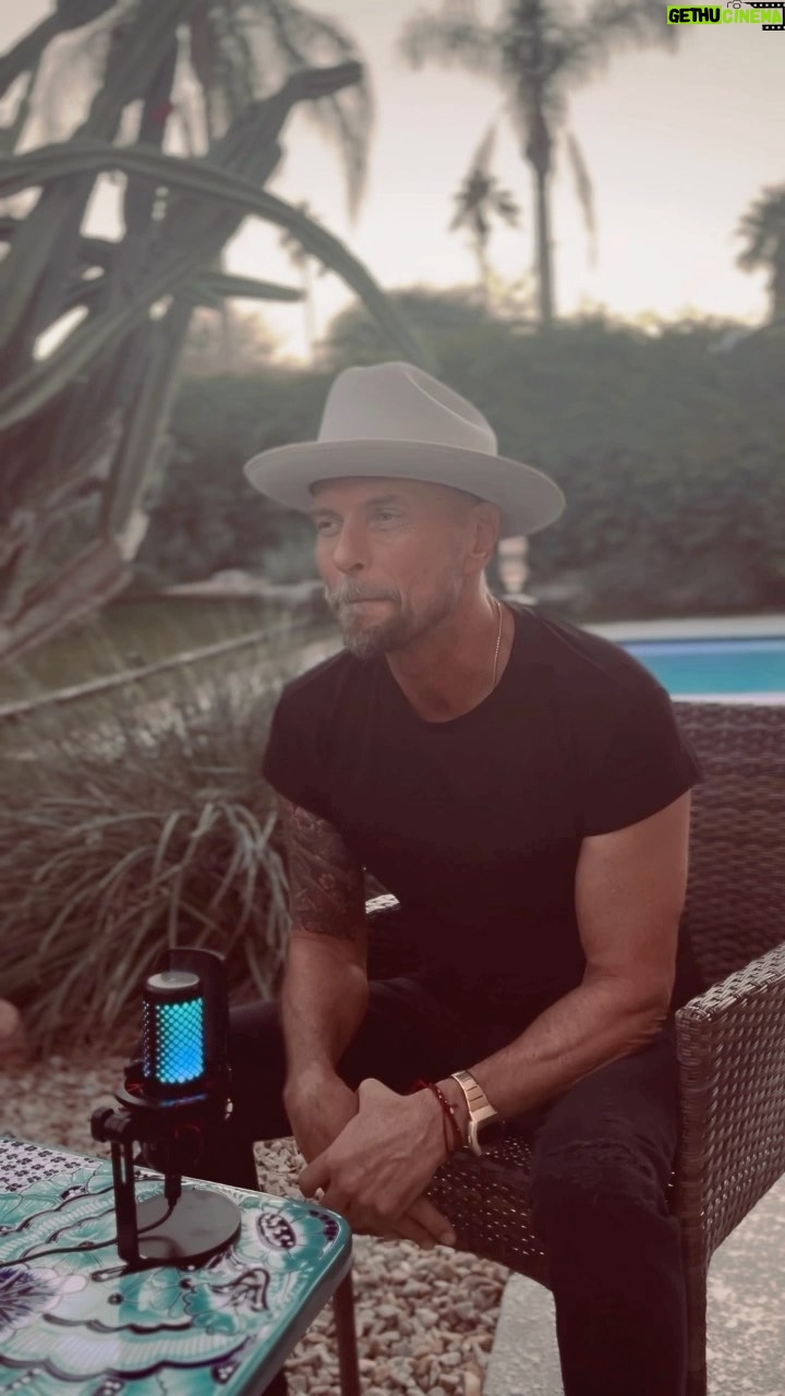 Luke Goss - 2.2K Likes - Blessed Sunday 🤍🙏🏼✨
Double post today..some shared thoughts here and another post with two new songs 🤪✌🏼see you in a bit with the tunes ✌🏼♥️🙏🏼xxx