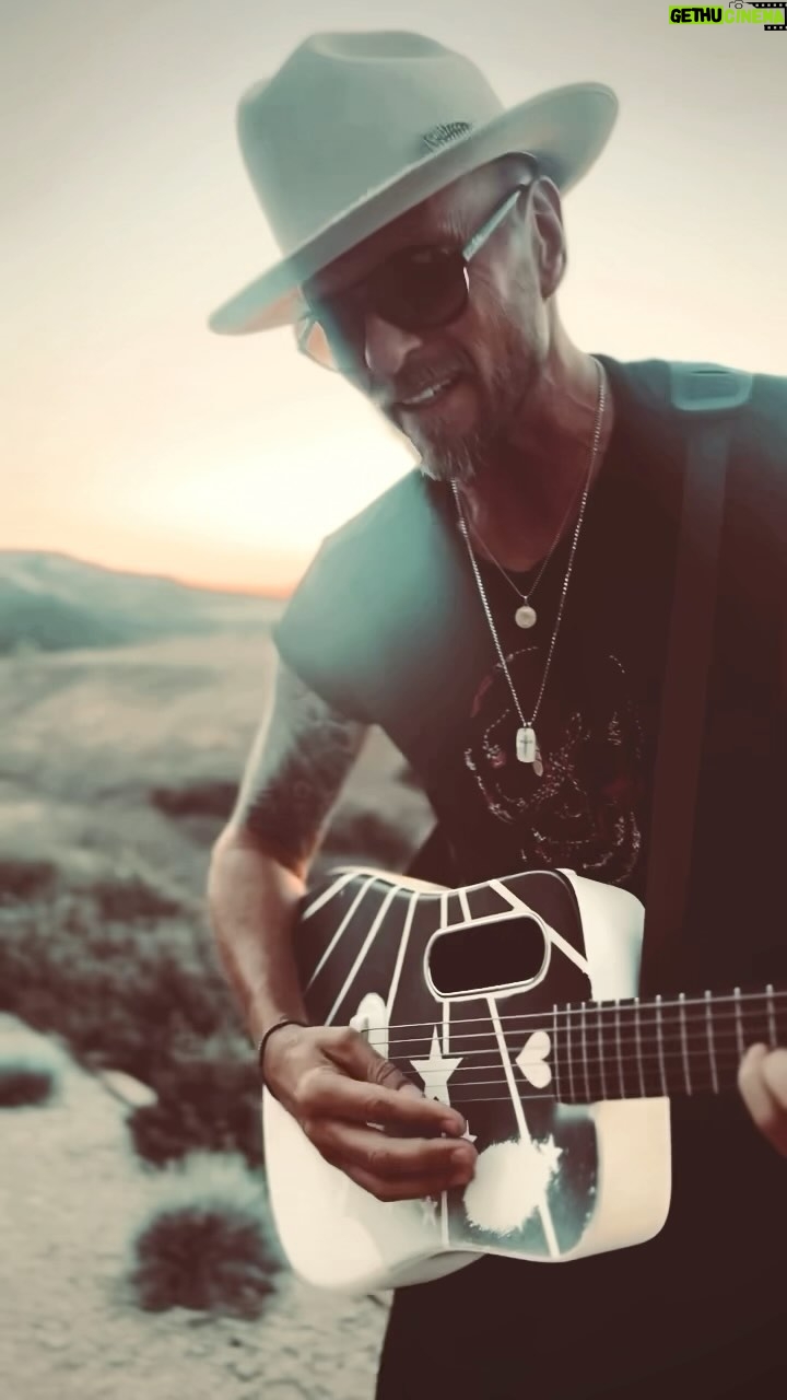 Luke Goss - 1.7K Likes - Blessed Sunday😊🤍🙏🏼
Firstly thank you for being here and for the light you share. This song i wrote for my heart for your heart..a reminder that with hope with love with faith and the strength to forgive we can still bring beauty to our broken world..we are the remedy if we choose to stand for love and for each other.. Love You 😊✌🏼♥️🙏🏼✨please enjoy ..ITS NOT THE TIME TO GIVE UP
VERSE 1
THE WAY OF LOVE I FEEL I FEEL IT FROM ABOVE
IN LOVE OR WORK OR WHEN I KNOW I’VE HAD ENOUGH
I ALWAYS FIND MY WAY
THROUGH LOVE AND I PRAY
THE KIND OF LOVE WE NEED I KNOW JUST DONT GIVE UP
I KNOW I KNOW ‘CAUSE GOD I KNOW HE JUST DONT GIVE UP
SO I LOVE THAT WAY
EVEN THROUGH MY PAIN
CHORUS
ITS NOT THE TIME TO GIVE UP
ITS TIME TO LOVE ITS TIME STAND UP
TIME TO LOVE EACH OTHER
ITS TIME TO LET OUR HEARTS RECOVER
YEAH YEAH YEAH YEAH
VERSE 2
I WANNA GIVE SOME LOVE OR JUST SHARE A SMILE
IN A WORLD THAT NEEDS BUT SITS THERE IN DENIAL
WE GOTTA STOP THIS WAY
SURE WE CARE BUT LOOK AWAY
WHAT WE NEED IS THAT RIDE OR DIE RIDE
THE WAY WE LOVE THE WAY WE CARE HOW WE CRY
WE GOTTA KNOW ITS OK
OUR HEARTS THEY BREAK THE SAME WAY
CHORUS
ITS NOT THE TIME TO GIVE UP
ITS TIME TO LOVE ITS TIME STAND UP
TIME TO LOVE EACH OTHER
AND TIME TO LET OUR HEARTS RECOVER
YEAH YEAH YEAH YEAH