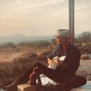 Luke Goss Instagram - Blessed Sunday 🤍🙏🏼✨
a new tune that showed up early hours mid week and hit my heart in the right way🥹 I had already finished a different song, but DONT WORRY just felt like the song I needed to share today…please enjoy, lyrics included below..lots of cool stuff coming, can’t keep a faith filled man down! Love You and thank you as always for being here. ✌🏼♥️💪🏼 DONT WORRY 

VERSE 1
YOU MIGHT WAKE IN THE MORNING YOU MIGHT FIGHT TO SLEEP AT NIGHT AFTER YOUR DAY HAD TRIED TO TELL  YOU ITS TIME YOU GIVE UP THE FIGHT BUT YOUR DREAMS WERE GIVEN TO YOU BY GOD FROM THE LORD SO HOLD THEM TIGHT THE DARKNESS KNOWS WHAT YOU CAN DO ITS NOT PERSONAL STAND IN HIS LIGHT AND 

CHORUS
DONT WORRY ITS NOT YOURS ITS HIS FIGHT SO DONT WORRY JUST LET HIM KNOW YOUR BY HIS SIDE AND DONT WORRY THERES NOT A MOMENT HE WONT GUIDE SO DONT WORRY I THANK YOU JESUS CHRIST 

VERSE 2 
YOU MIGHT SEE THEM SCATTER YOU MIGHT EVEN SEE THEM RUN YOU MIGHT SEE THEM SEE A FOOL AND GIVE A PUSH WHEN YOU JUST NEEDED LOVE YOU MIGHT SEE A DARK DAY WHEN THE SUN IS SHINING BRIGHT HEY THATS OK CAN BE PART OF LIFE HE’S NEVER GONNA LEAVE YOUR SIDE SO 

CHORUS
DONT WORRY ITS NOT YOURS ITS HIS FIGHT SO DONT WORRY JUST LET HIM KNOW YOUR BY HIS SIDE AND DONT WORRY THERES NOT A MOMENT HE WONT GUIDE SO DONT WORRY I THANK YOU JESUS CHRIST