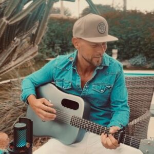 Luke Goss Instagram - New tune…Your True True Heart..love you ✌🏼♥️🙏🏼xxx lyrics below 🤓

uh-oh it’s me again hey I just want to love you and put a mirror in your hand you wanna look away I know so just like me when he showed his plan we can all leave the desert loved and guided by his hands 

Chorus 
We can just Walk the world an oyster in our hands 
And  stand with the light within your hands 
and heart with him your perfect counterpart 
You know it’s your start back to love and your true heart …
your true true heart 

Verse 2 
uh-oh it’s time my friend hate its time we let go just let me love you ‘till the end hey Look I know how they have hurt you so together your heart we’ll mend you know your life is waiting for you your victory he will send so we can just 
Chorus 
We can just Walk the world an oyster in our hands 
And  stand with the light within your hands 
and heart with him your perfect counterpart 
You know it’s your start back to love and your true heart