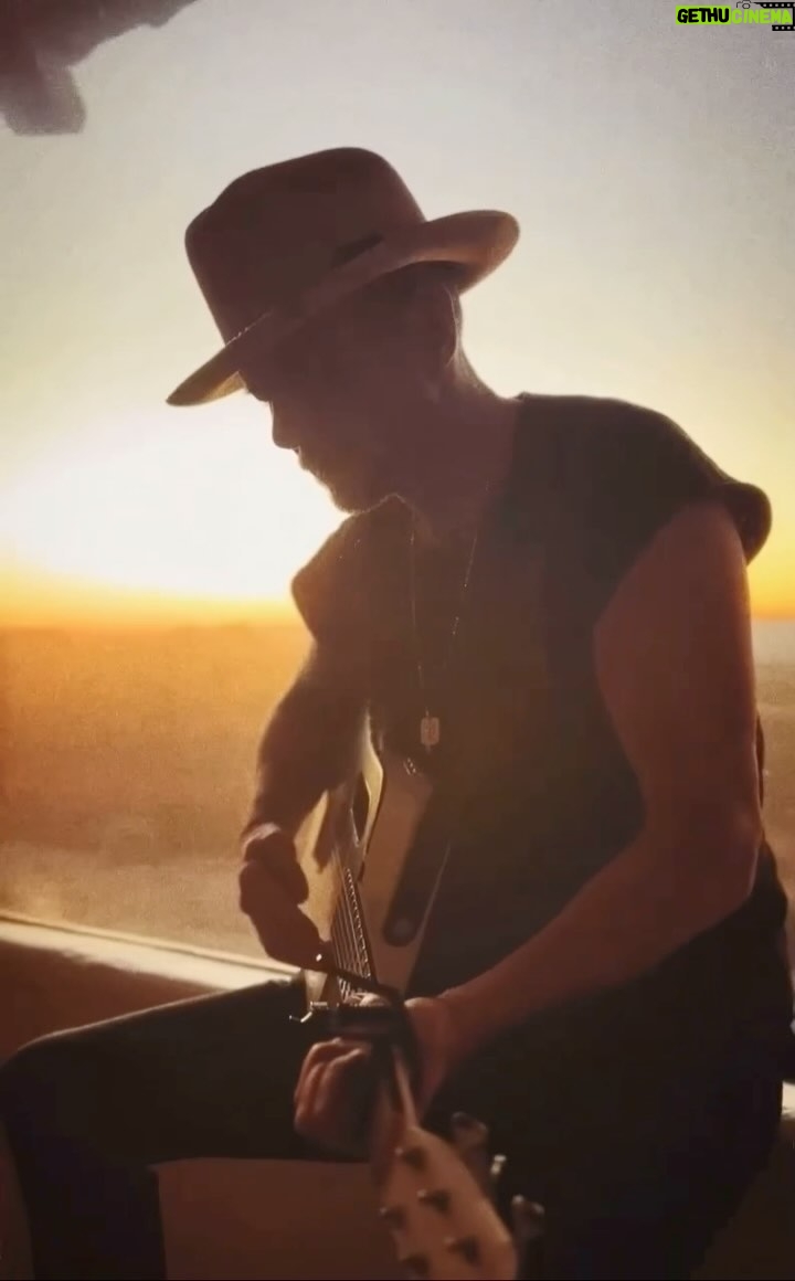 Luke Goss - 1.4K Likes - Blessed Beautiful Sunday 🤍🙏🏼✨
Today a Sunday love song, the way I love ✨a daydream and the hope that love will always awaken courage joy and rebirth.. remember when we were fearless and had no idea? Now we do have an idea..now the man within is best friends with the adventurous child within..just like the pragmatic mind, will always be set free by the creative brain..love like your life depends on it! 🥹🤪💪🏼✨please enjoy ‘Its Ok Now’
Love you..🥹feel free to share daydreams ❤️🙏🏼✨