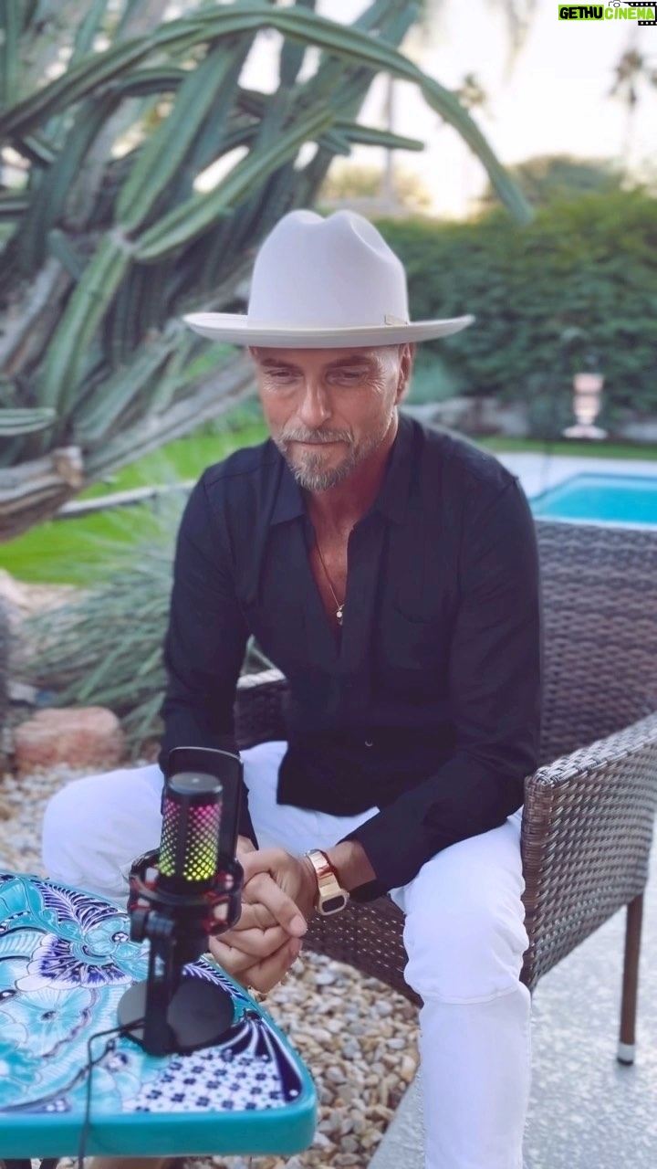 Luke Goss - 2.8K Likes - Blessed Sunday 🤍🙏🏼✨
New Song ‘it’s not so hard’ and some thoughts gathered from writing it..sending my love and gratitude always
✌🏼♥️🙏🏼xxx