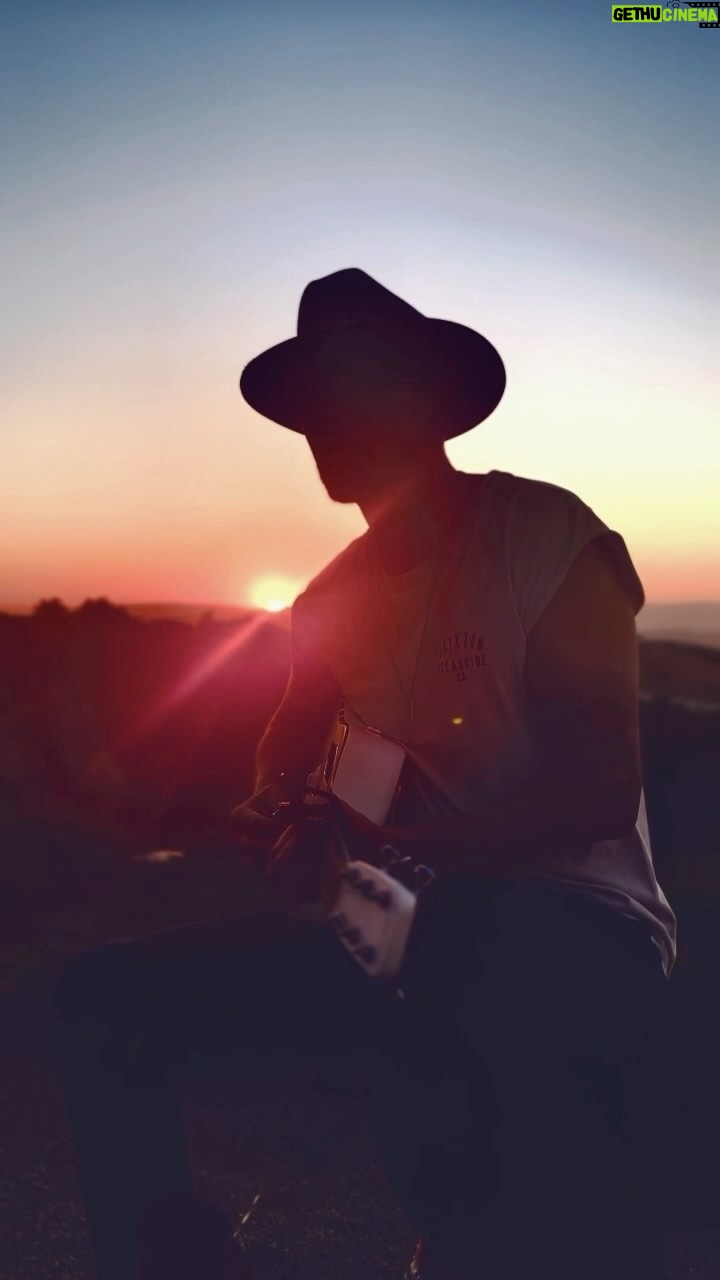 Luke Goss - 1.4K Likes - Blessed Sunday 🤍🙏🏼
This week delivered pain to my heart personally in my life as well as pain for the world as a whole. This song I wrote carrying that week and want to share to everyone, not excluding one soul.
For I feel as I said in my lyrics, Life, that moment where we emerge from our mothers we are still holy and yet to receive the choices and tragedies of yesterday..please enjoy
‘Believe In We’ Love you…♥️🙏🏼
Believe In We
Verse 1
I think we’d agree a tree is a tree
like a mountain the desert the ocean
Like the sky like a cloud passing by just let it be
no need to change what God gave we see
Now it makes me think of you and me
different places different faces different colors
within we’re the same can’t we see
life set us free so innocently
Chorus
We we are the same
the past the past has played it’s games
we we all come from God
love love thy neighbor the way he said
Verse 2
Now I know we’d call a smile a smile
like a tear a laugh a broken heart
the bridge that can join our hearts
a level ground where we can start
Now shake a hand once an enemy
right there we save a life and give a life
to child to a family how else could we be
let’s close our ears so we can see
Chorus
We we are the same
the past the past has played it’s games
we we all come from God
love love thy neighbor the way he said