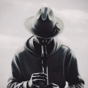 Luke Goss Instagram - A Palm Sunday offering of love and peace..my Native American flute with an unrehearsed piece flowing from my heart..please feel free to download and let it calm you any time this week you need..love you and may you have a beautiful victory week and love in every step. 
Love you. 🤍🙏🏼✨