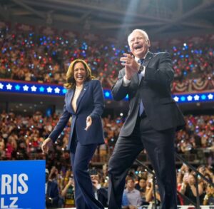 Lynda Carter Instagram - America will win this November. 💙
@kamalaharris @timwalz