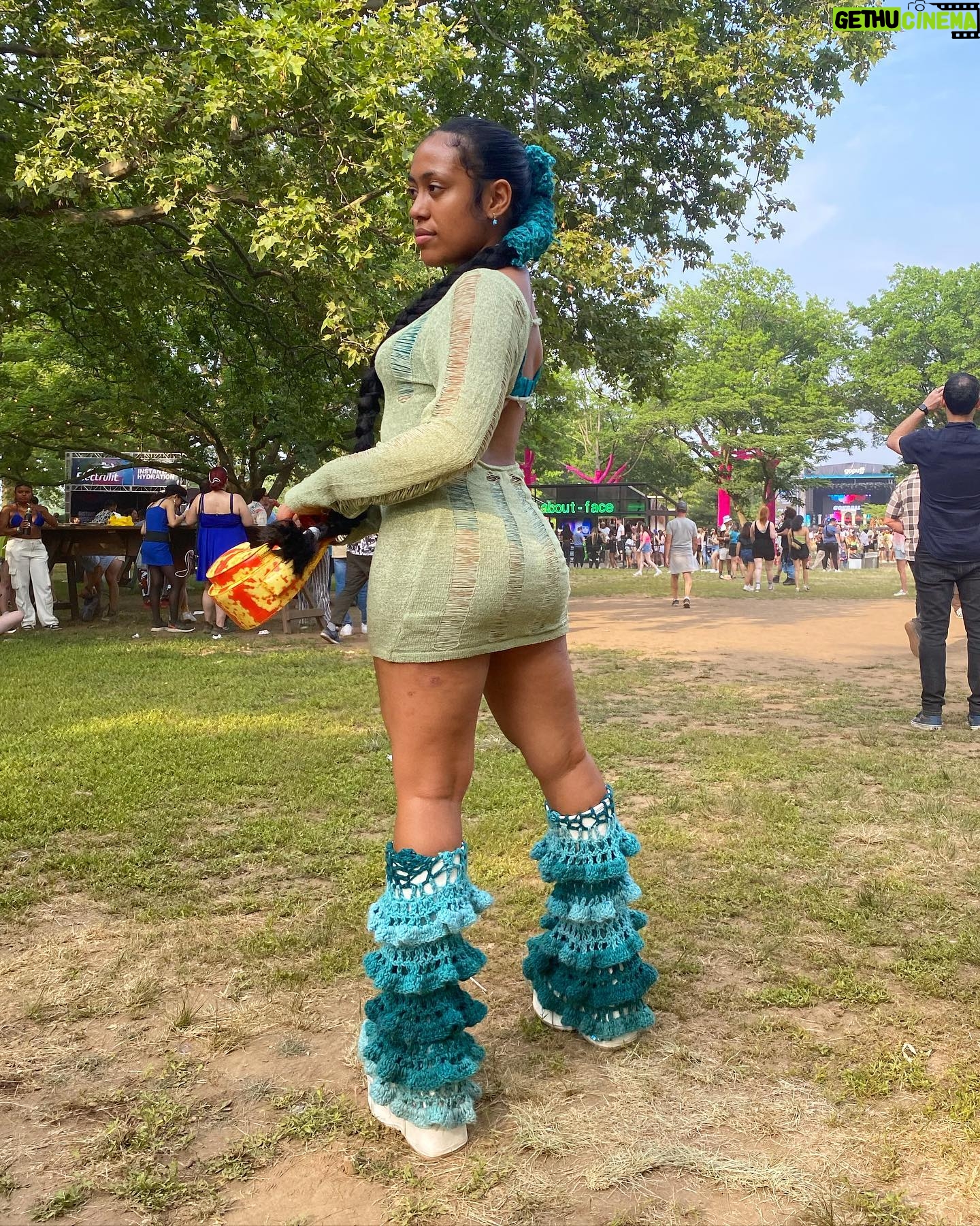 MALAYA - 2.8K Likes - STILL TOP 5 YOU SEE ME 🤩
(Go stream Until w/ @cisco.swank)